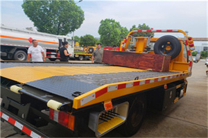 雁塔附近拖车电话号码服务