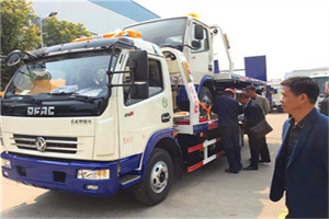 雁塔汽车道路救援拖车价格